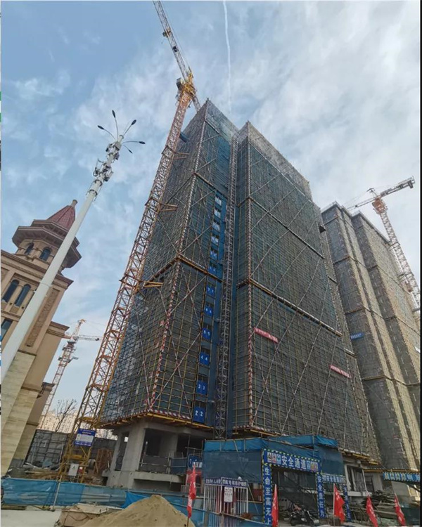 楚霖·鼎观世界五期丨紫境12月工程进度：1#楼主体结构建至21层左右，2#、7#楼结构已封顶
