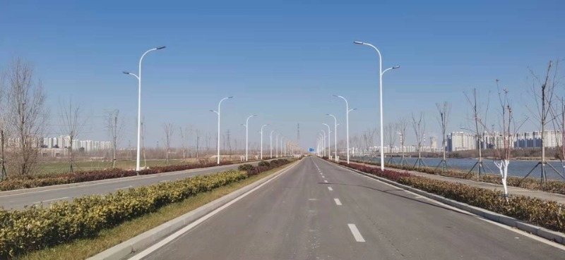 梁济运河西岸道路车站西路至临菏路段已基本具备通车条件