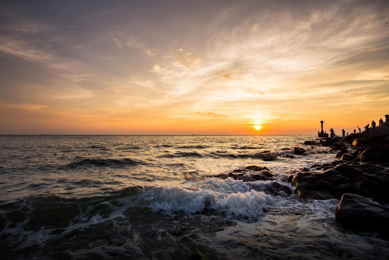 融创·钻石海湾丨北海专属乐活时光——发现更美的生活