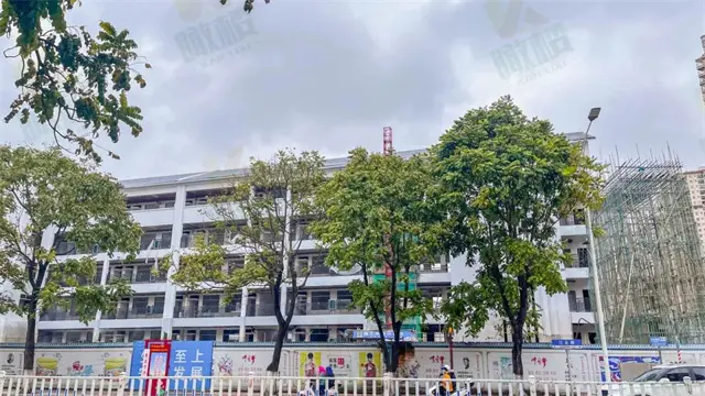 东湖小学改扩建项目二期做好了吗？进度如何？