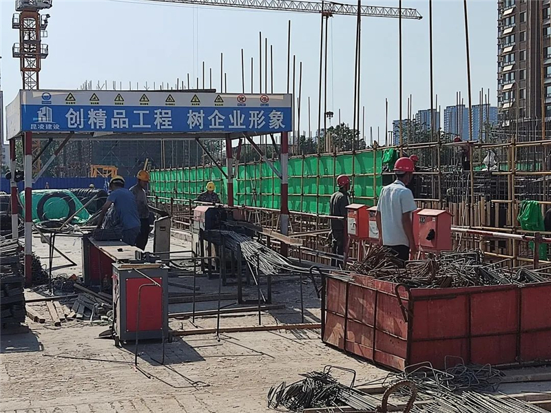 中铭学府丨6月份工程播报 炎炎夏日 再炎热的天气也抵挡不住建筑工人施工的步伐