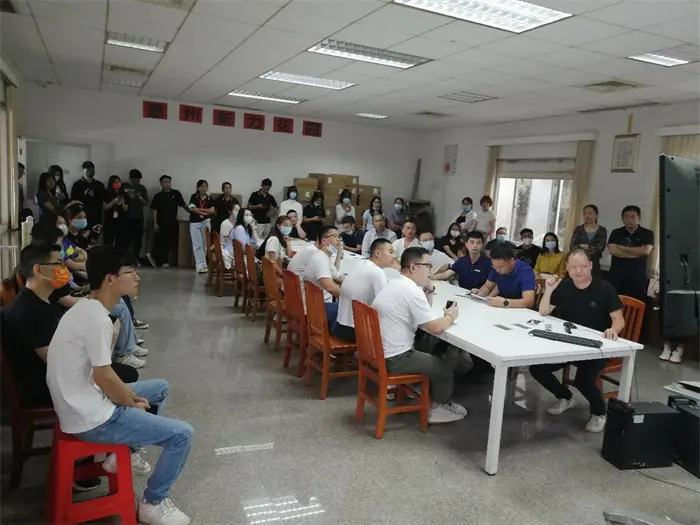 新力控股：半年交付房屋万套，已完成全年计划的三分之一