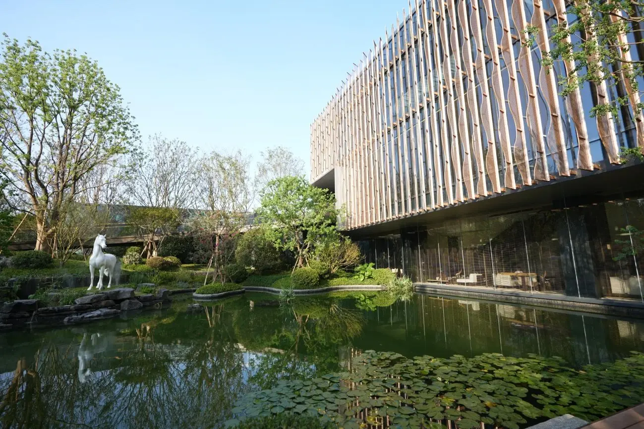 二七滨江抄底机会来了！央企天字系产品 配建重点中学，总价520万起