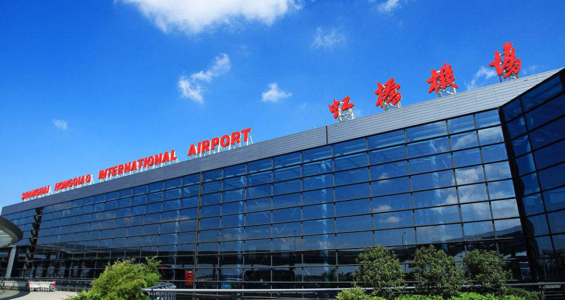 8月,旭辉永升同时成功承接了上海虹桥机场贵宾室及机关区域保洁项目.