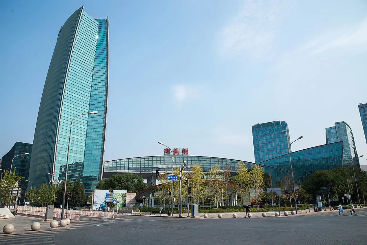 全网首发|龙湖城市自然美学新作 案名发布：龙湖·观萃！