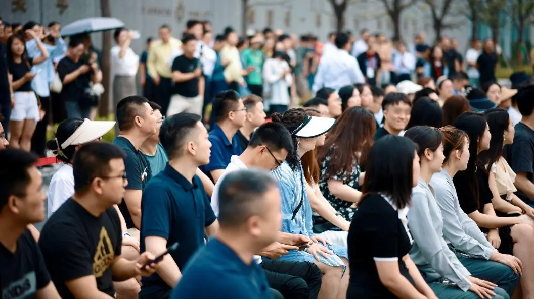 国贸·人居丨海上蓉屿示范区6月15日盛大开放