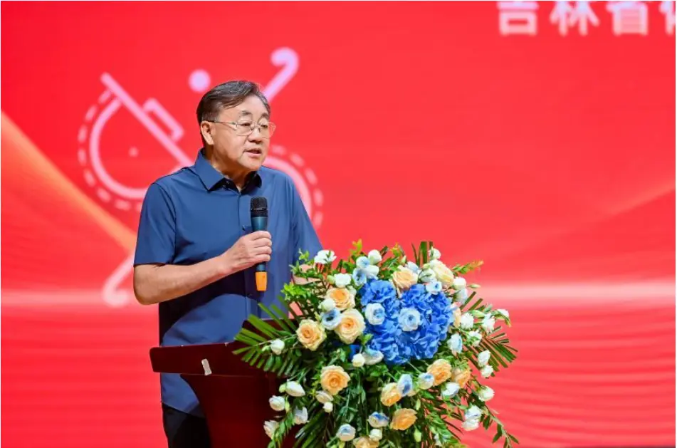 吉林健将 闪耀巴黎 国信南山捐赠仪式圆满举行