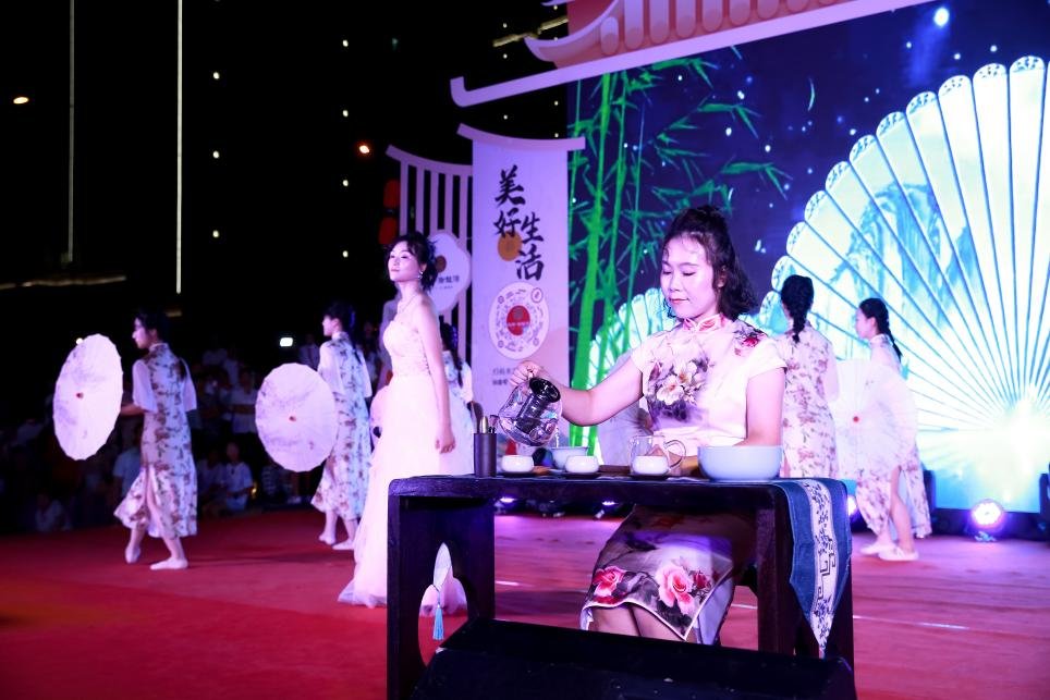 筑人间烟火，颂岁月长歌，北新·御龙湾第二届社群文娱晚会圆满落幕