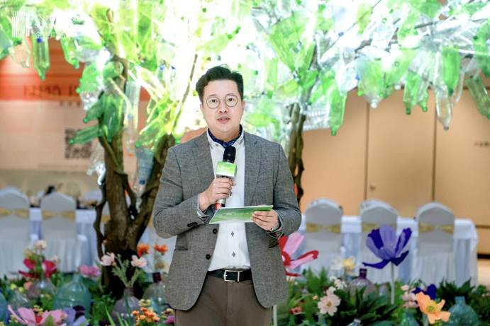 “瓶”己之力重生！沈阳嘉里中心企业广场城市艺术展艺盛大启幕