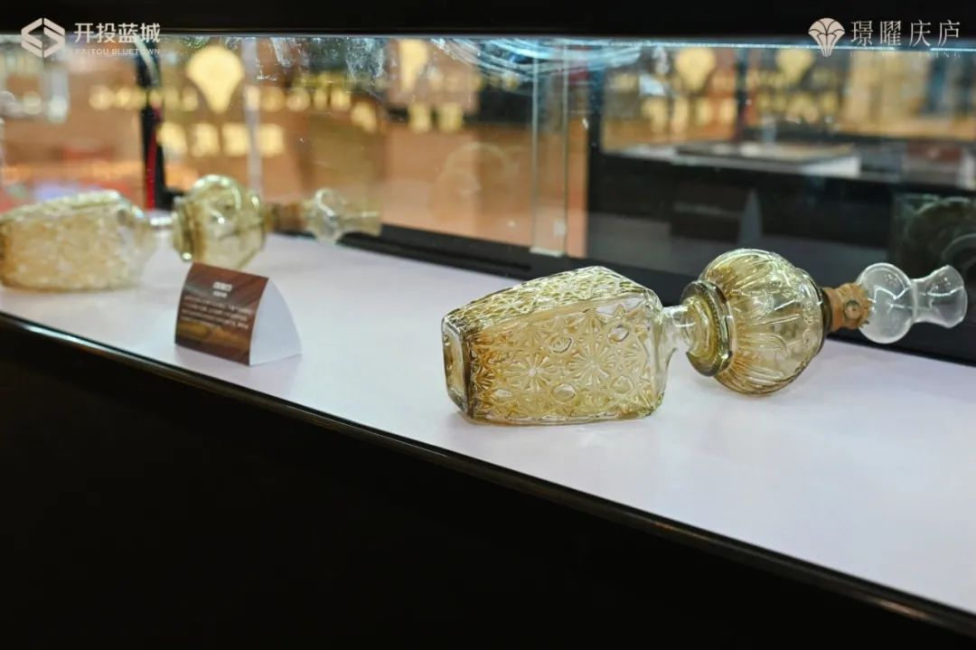 甬帮故里“大树下”，开投蓝城·璟曜庆庐城市展厅奢境启幕
