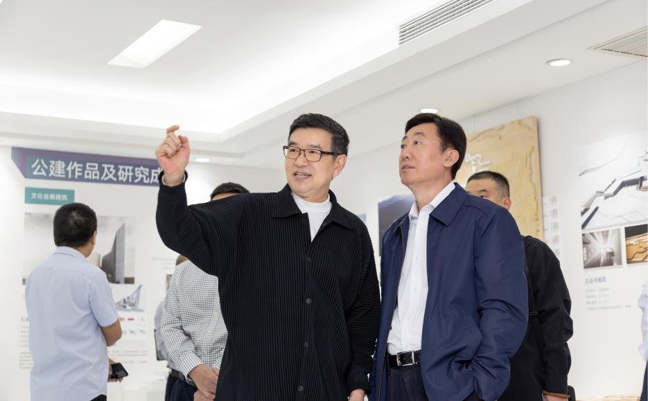 匠心筑居·跨域共拓——豫湘桂甘勘察设计行业协同发展暨好房子交流研讨会在郑召开