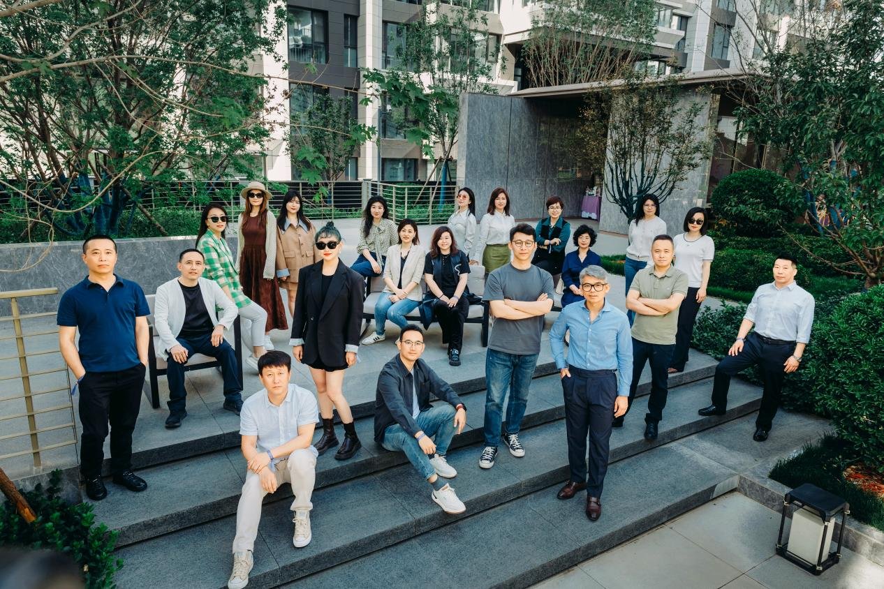 城发投•瑞凝府实景园林媒体品鉴会圆满举办 | 国企担当诠释城市更新标杆力量