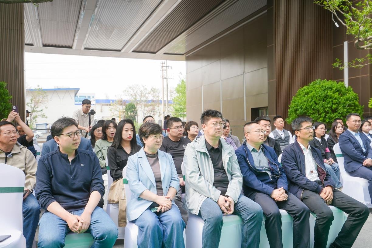 “政策支撑 试点先行”|2025烟台现房销售试点活动暨全生命周期高品质住宅发布会圆满落幕