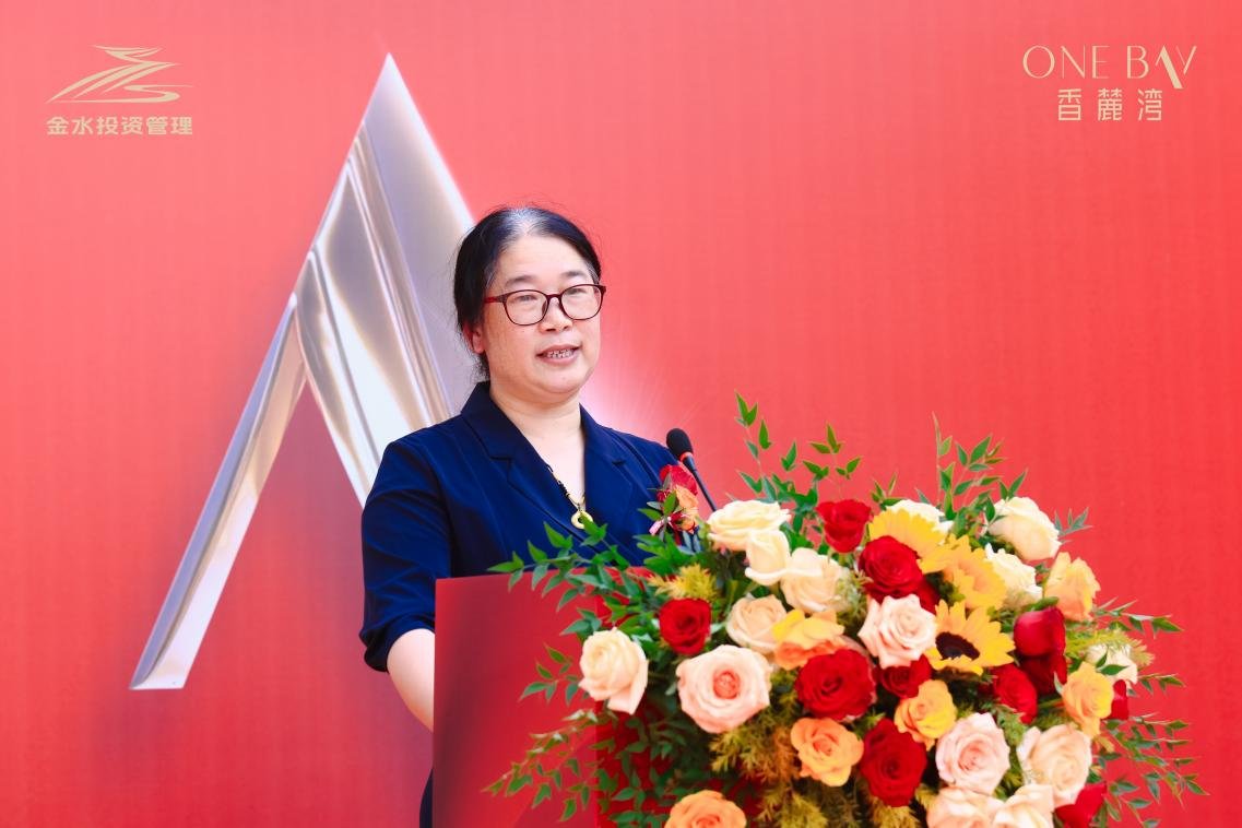 先锋作品 重回中原|ONE BAY香麓湾营销中心开放接待，重现中原新锐豪宅风范！