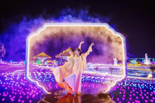 端午最新颖游玩目的地！满京华·满纷天地带你解锁奇幻古风之旅​