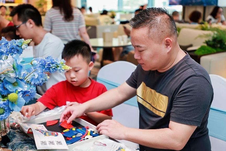 幸福城丨臻园营销中心暨样板房荣耀开放，热势如潮
