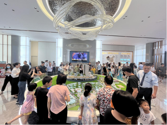 鹤山工业城新作【中核·和悦府|繁华里】营销中心及精工样板今日盛启！