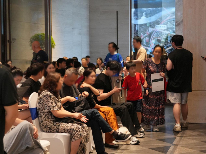 两开两罄，热销超11亿！为什么又是御湖境？