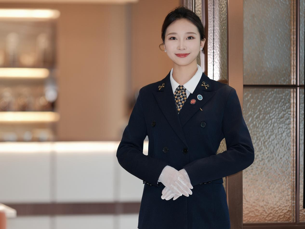时尚D10联名明星咖啡 | D-LIFE·6D奢定服务启幕，定义奢享生活新范式