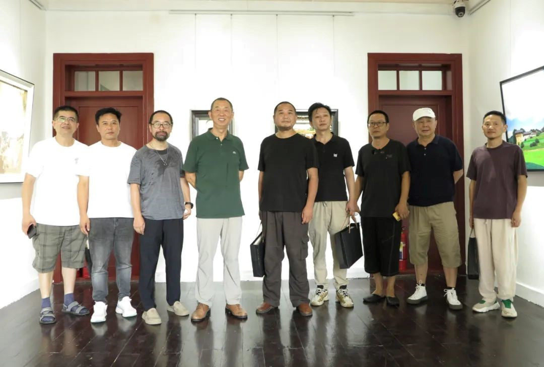 “江湖情未了——湘赣油画名家邀请展”顺利开幕，百年公馆见证湘赣艺术深情对话