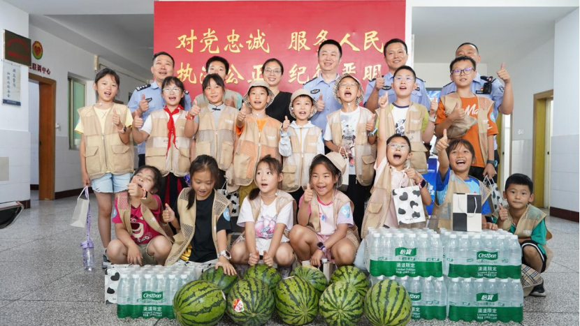 用童心浸润内心，夏日清凉公益在行动