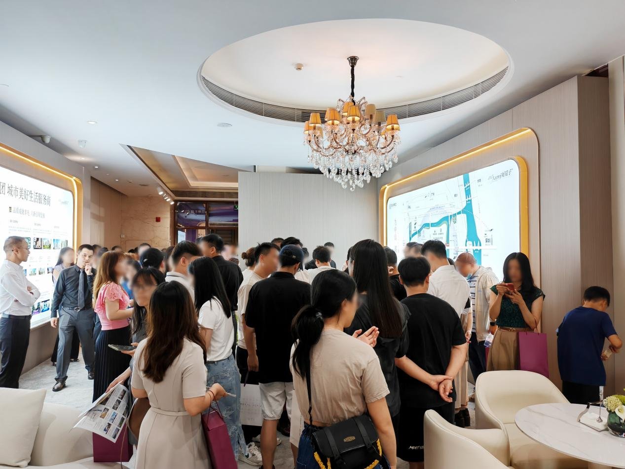 御宸时间 正式启幕丨利和城市展厅璀璨亮相