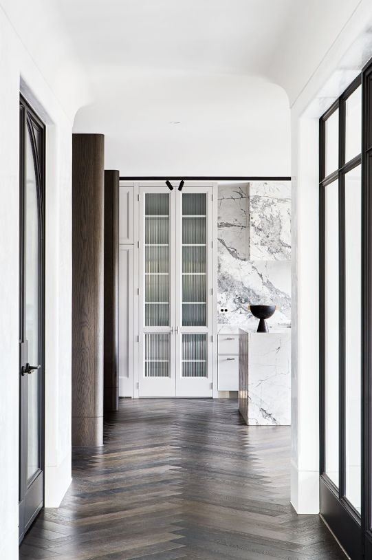 白墙＋大理石，让你家的颜值和质感翻倍！