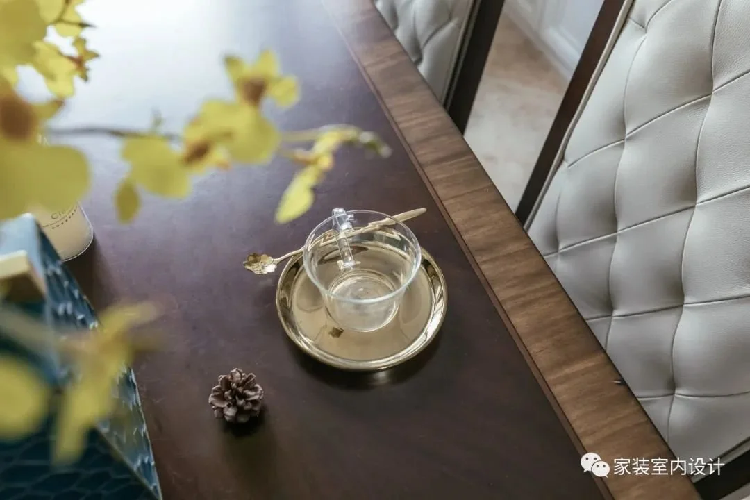小资情调的88㎡美式两居简约而典雅精致而复古