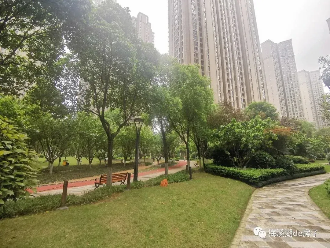 房价
