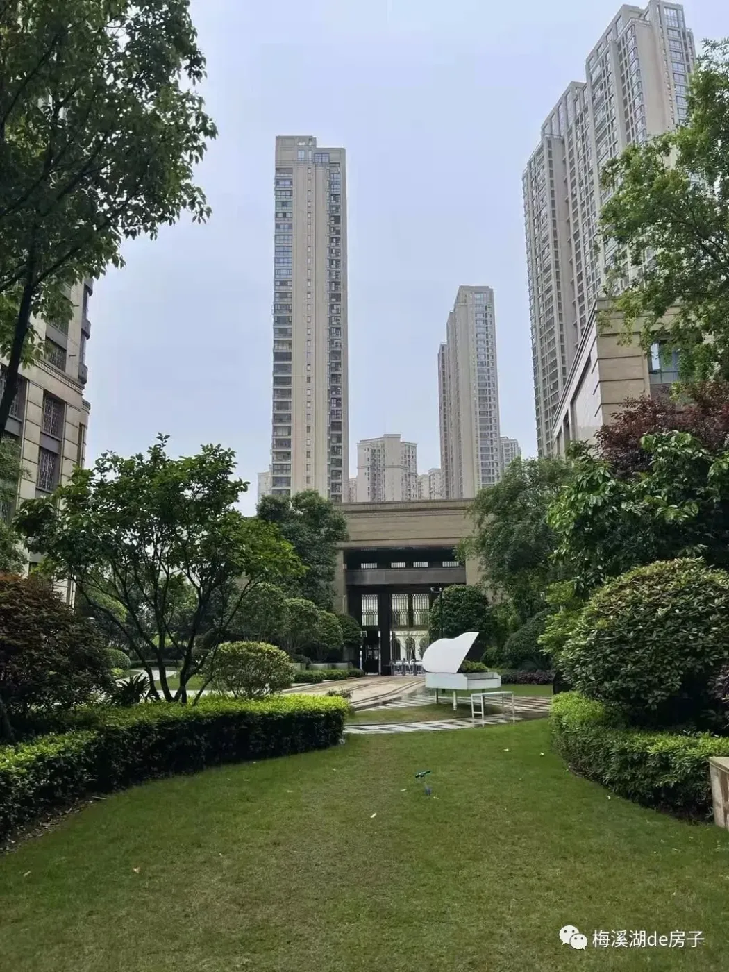 房价