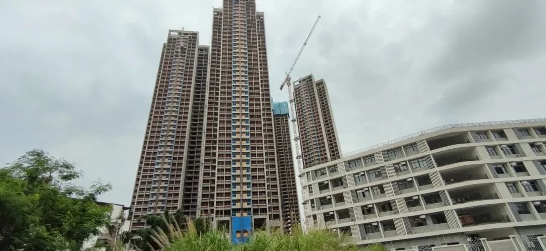实探龙华地铁盘!拖延10年已是现楼,盛璟润府真吹风来了?