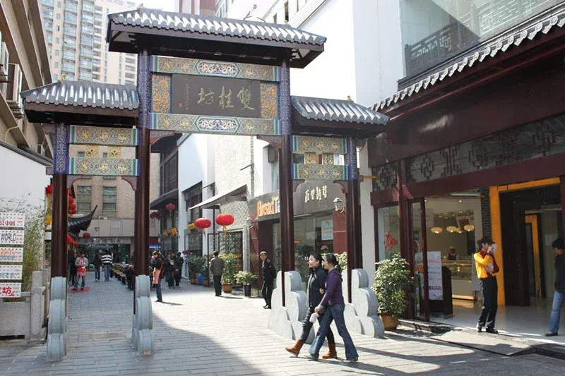 又新建了 泰富,新世纪,莱蒙和百货大楼,一时间南大街商圈在常州风头无