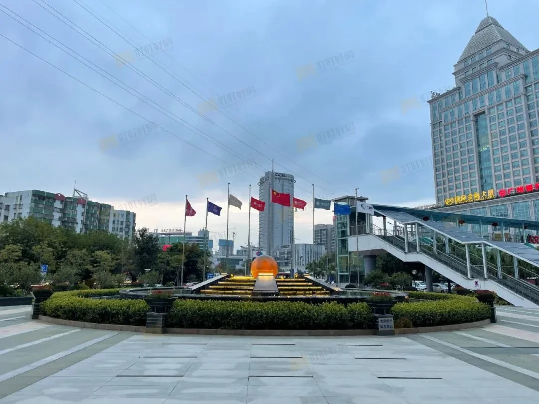 房价