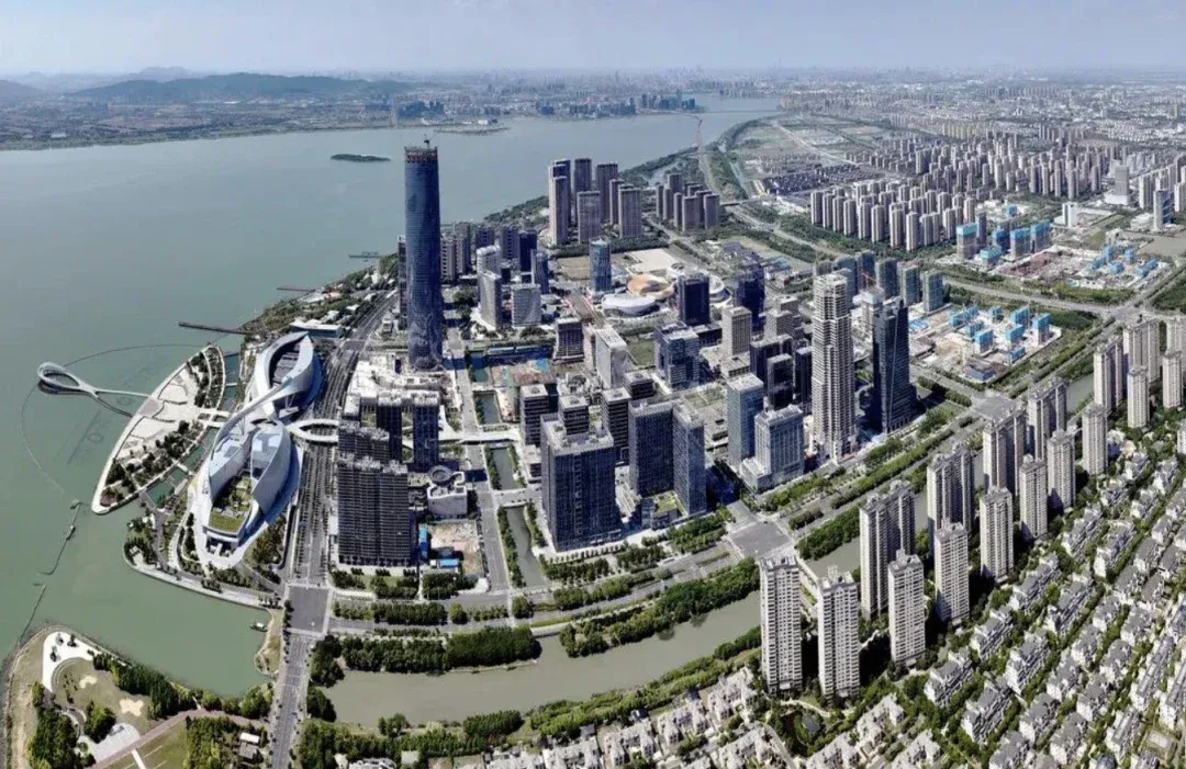 十年!苏州蝶变!GDP涨万亿!新城四面崛起,狂建地标、大学...燃起来了!-房产资讯-房天下
