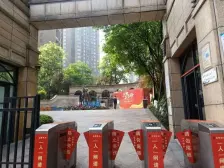 恒大小两房 外阳台 采光好 中间楼层 配套成熟