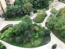 轻轨旁小洋楼,交通方便,横厅户型