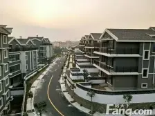 小洋房?翠湖院子小区? 1室1厅