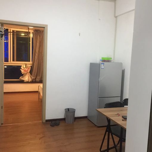 江汉友谊路雍景台60平方米 2室1厅1卫