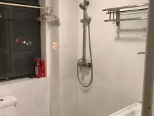 御府三号二期1室1厅1卫北朝向32.00万元出售