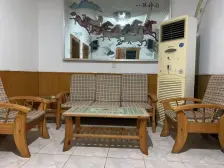 青山湖 洪都中大道特警宿舍 2室2厅。实得面积90多平