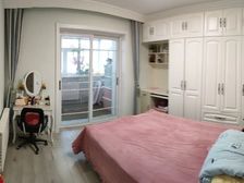 近地铁学校旭升家园 2室1厅1卫1厨(六米大阳台)