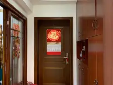 海口 天伦誉海湾 4室2厅,装修后没有住过,送产权车位一个