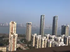 中骏尚城 2室1厅 高层带车位双露台可做三房 看尽红谷滩全景