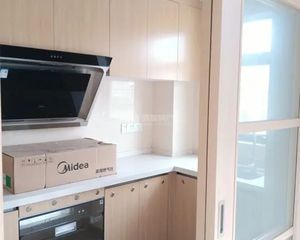 南部美的城 3室2厅 全新未住