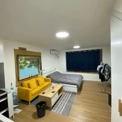 城阳国货海信正阳中心 1室1厅 42㎡ 990元/月