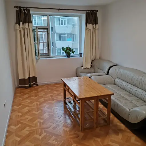 南关儿童公园西四小区 2室2厅 67㎡ 1500元/月