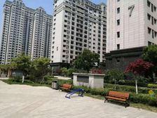 三庆城市主人4室2厅2卫南北朝向340.00万元出售