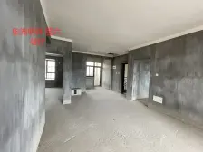 象湖明珠3室2厅1卫南北朝向82.00万元出售