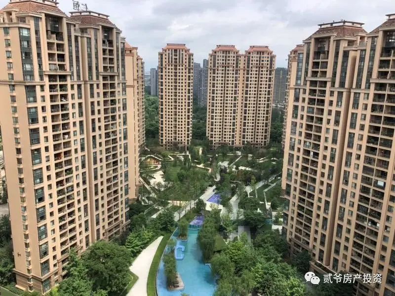 房价