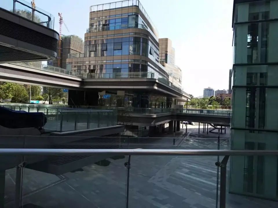 房价